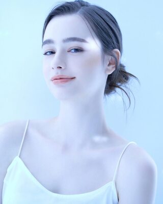 Изображение помечено: Skinny, Brunette, Dasha Taran, Cute, Eyes, Mouth, Russian, Safe for work, Smiling