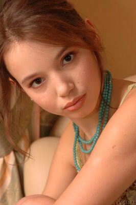 Picture tagged with: Skinny, Brunette, Eyes, Ketrin B, Limakan, MET Art, Nikonoff, Ukrainian, Close-up, Cute, Face