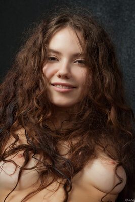 Изображение помечено: Skinny, Brunette, Fekete Fal, Norma Joel - Renata L - Nastya N, Rylsky Art, Boobs, Cute, Eyes, Smiling, Ukrainian