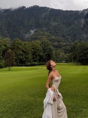 Изображение помечено: Skinny, Brunette, Nature, Russian, Veronika Safronenko - Vero Hanberg - verohanberg, Cute