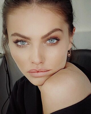 Изображение помечено: Skinny, Brunette, Thylane Blondeau, Celebrity - Star, Cute, Eyes, French, Safe for work